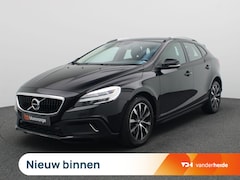 Volvo V40 Cross Country - 1.5 T3 Momentum 150PK Aut. Achteruitrijcamera, Full LED verlichting, Parkeersensoren voor