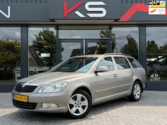 Skoda Octavia Combi - 1.4 TSI Elegance Airco Pdc Cruise control