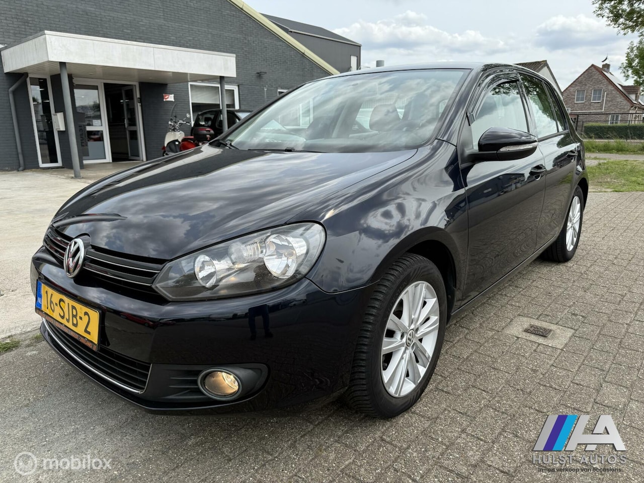 Volkswagen Golf - 1.2 TSI Style BM 5D | Cruise | Airco | Trekhaak - AutoWereld.nl