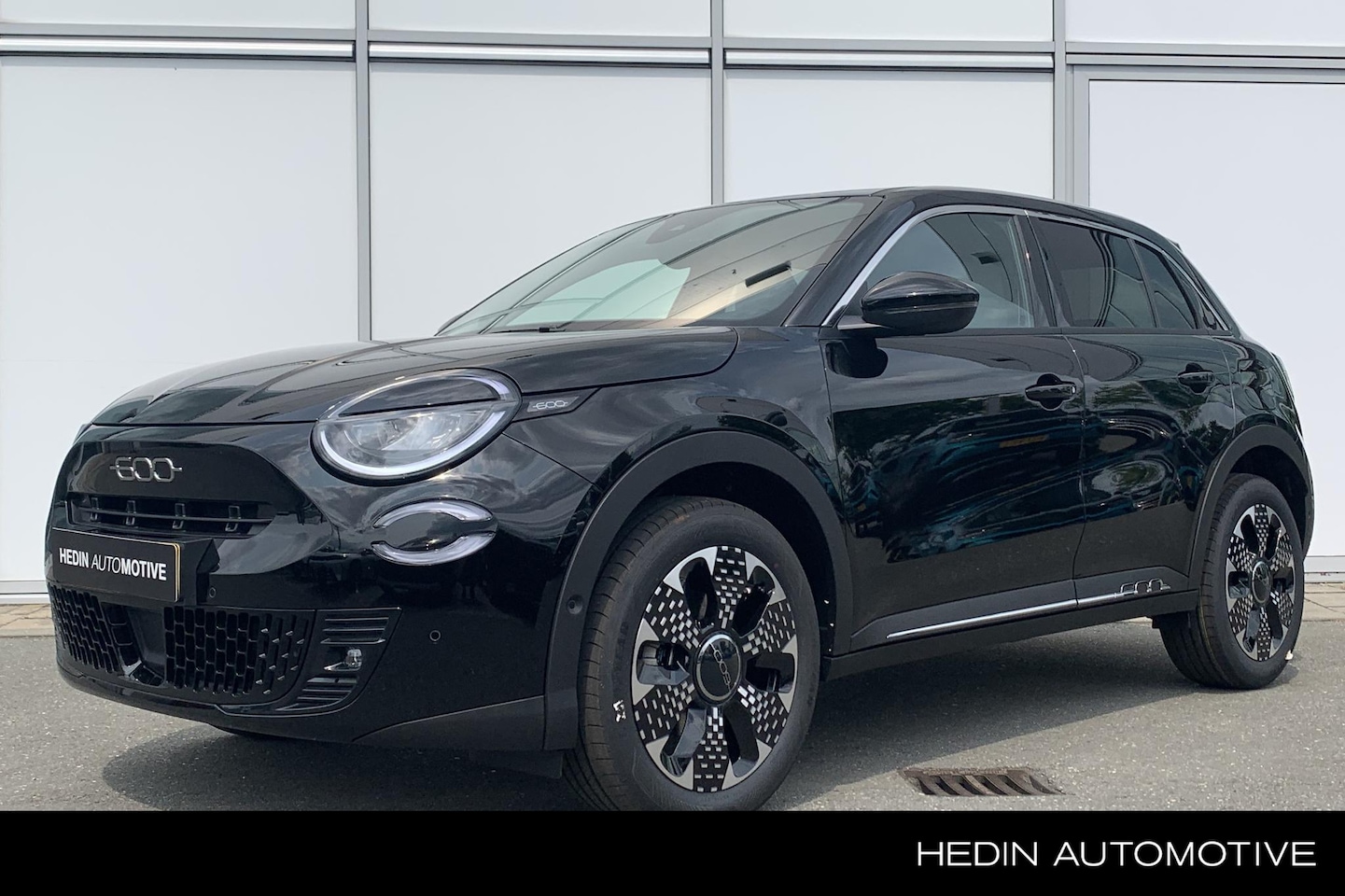 Fiat 600 - 1.2 110pk Hybrid La Prima | Full LED | 18" LMV | Camera | Navigatie | Parkeersensoren | Ku - AutoWereld.nl