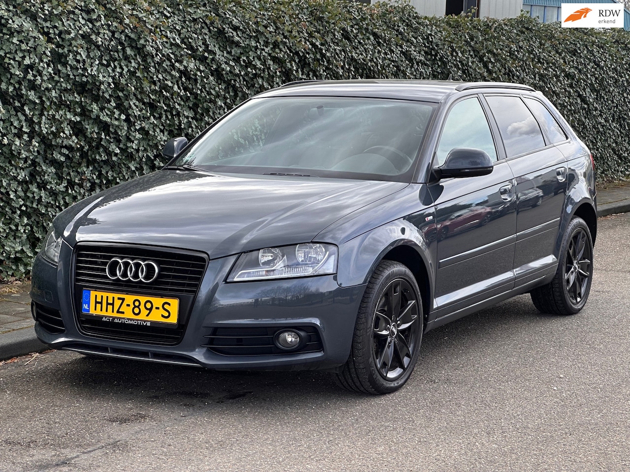 Audi A3 Sportback - 2.0 TFSI S-Tronic S-Line 200PK - AutoWereld.nl