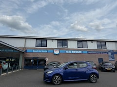 Toyota Yaris - 1.5 VVT-i 92kw | Business Plus 5-Drs | Airco-Ecc | Navi | Carplay