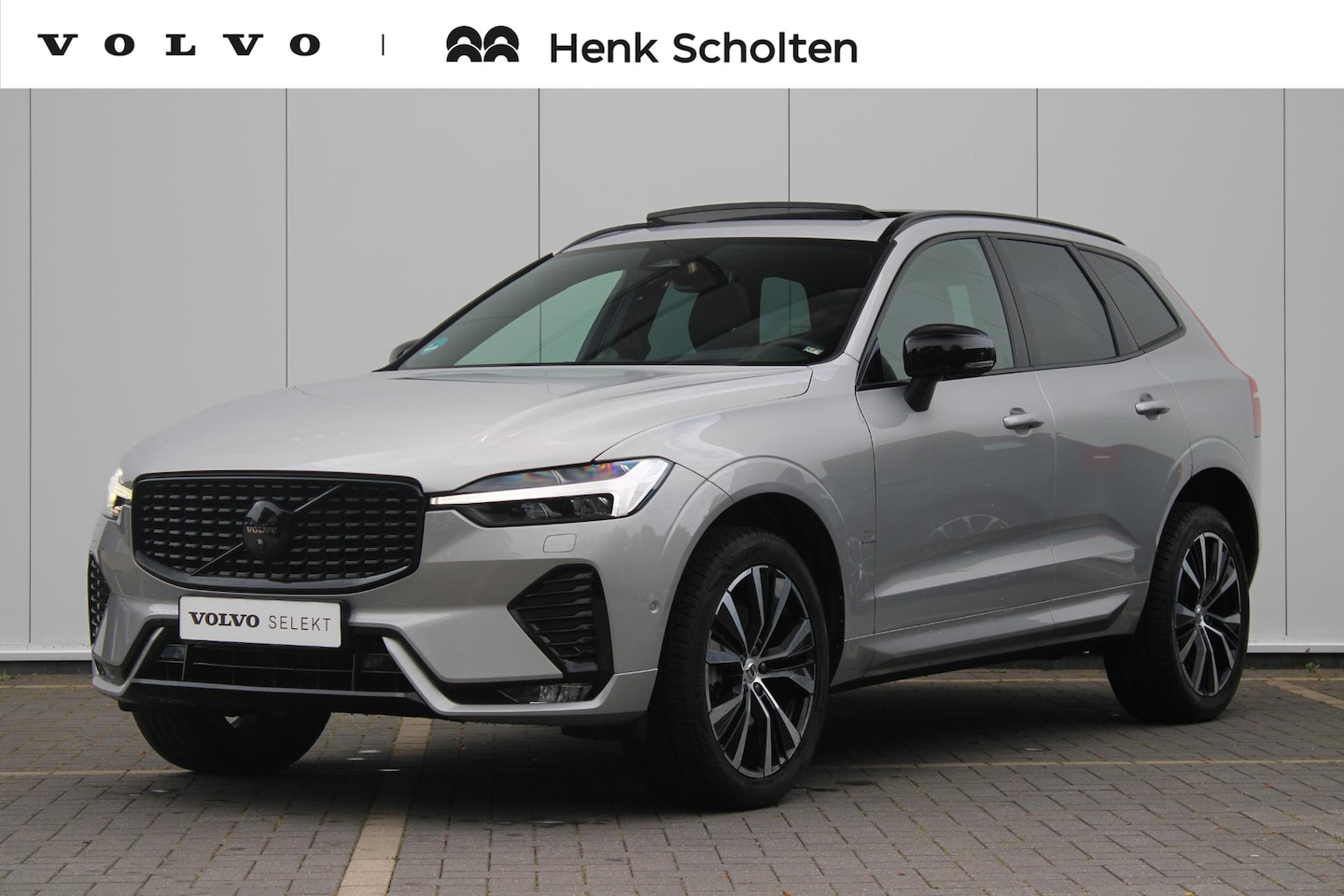 Volvo XC60 - B5 AUT8 250PK Ultimate Dark | Luchtvering | Bowers & Wilkins High End Audio | Semi Elektr. - AutoWereld.nl