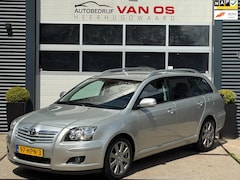 Toyota Avensis Wagon - 2.0 D-4D Luna Business l NAP l LM velgen l Xenon l Eerste Eig