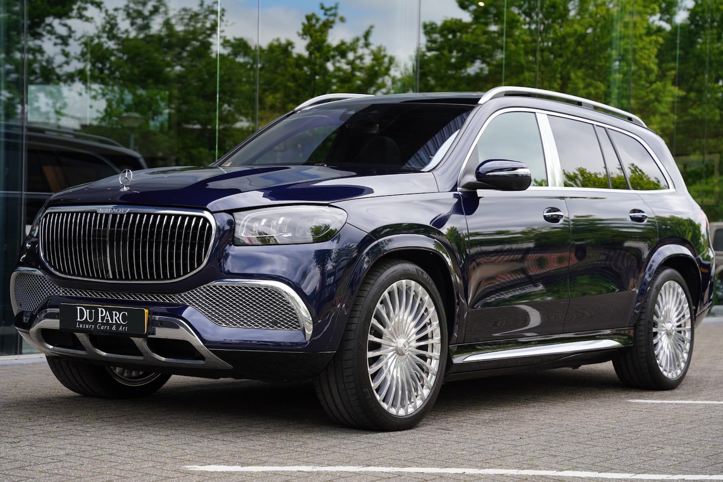 Mercedes-Benz GLS - 600 Maybach First Class Seats NL-Auto - AutoWereld.nl