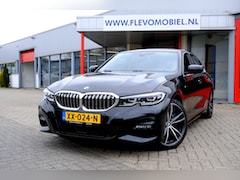 BMW 3-serie - 330i 259pk M Sport Edition Aut. Leder|Sportstoelen|Navi|HUD|LMV | APK mei 2027