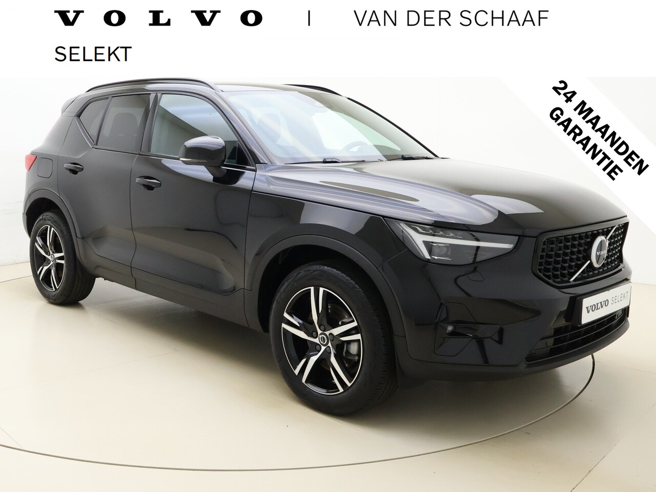 Volvo XC40 - B3 177pk Plus Dark / Elektr. Stoelen / Pixel koplampen / Harman&Kardon / ACC / BLIS / PDC - AutoWereld.nl