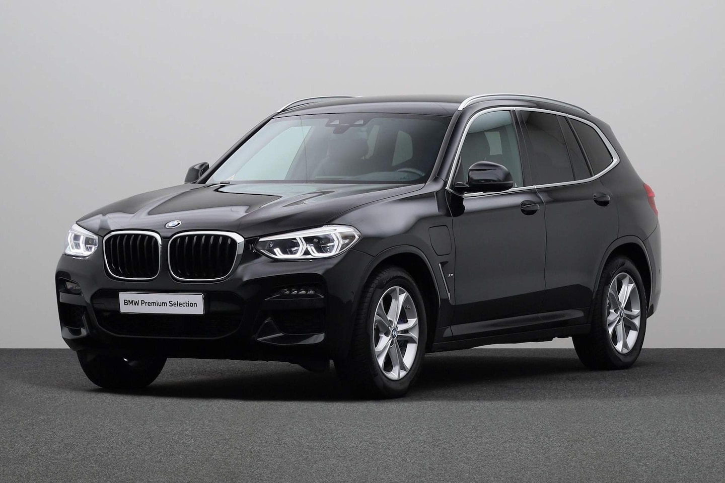 BMW X3 - xDrive30e Executive | M-sport | M-Sportremsysteem | Harman Kardon | Stoelverwarming V+A | - AutoWereld.nl