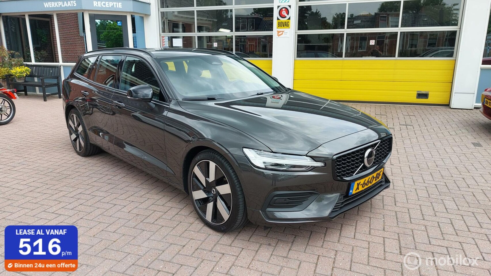 Volvo V60 - 2.0 B3 Essential Edition 2.0 B3 Essential Edition - AutoWereld.nl