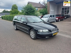 Volvo V70 - 2.4 Comfort Line
