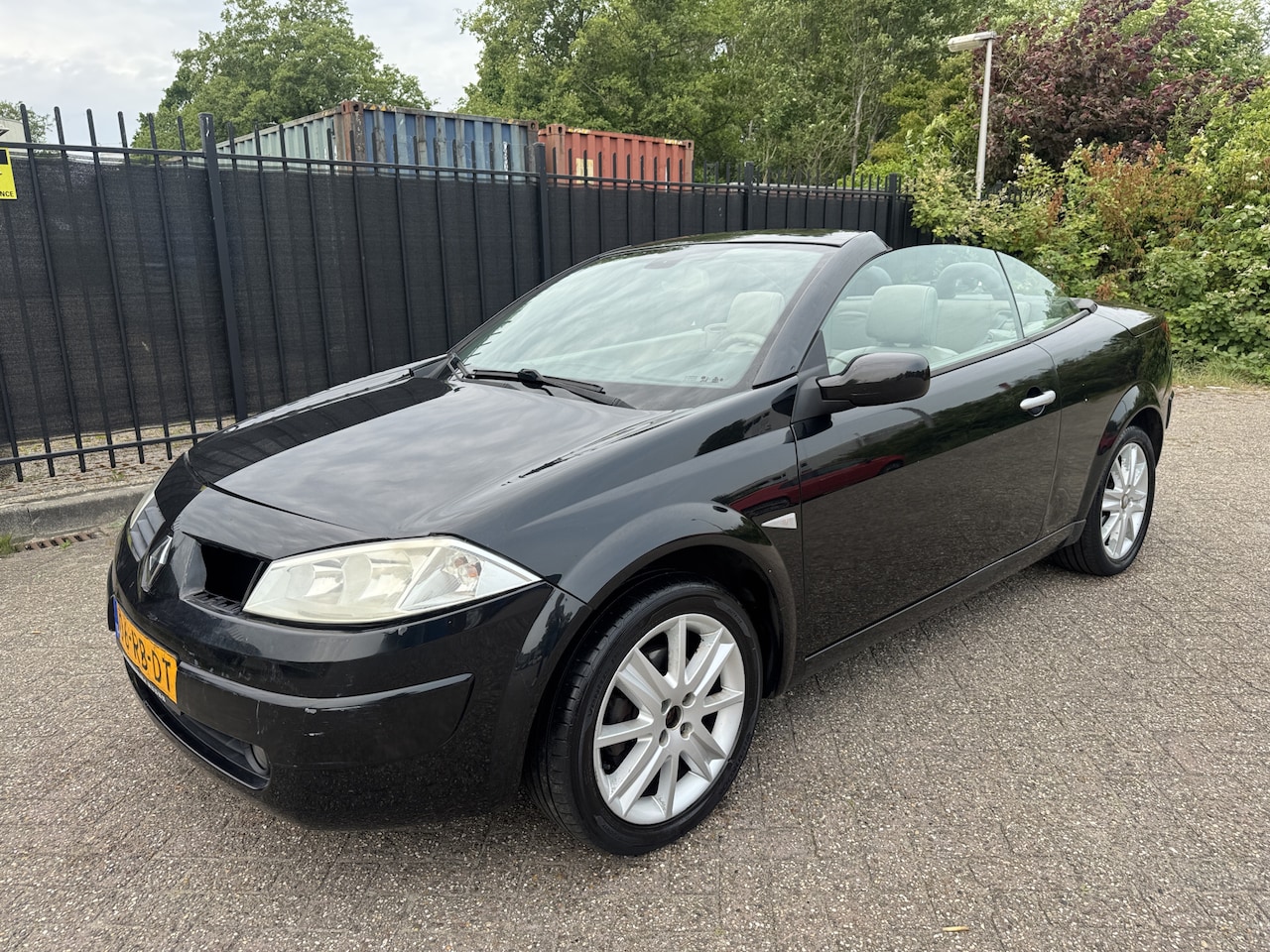 Renault Mégane coupé cabriolet - 1.6-16V Privilège Luxe Climatronic/Cruise/Leer - AutoWereld.nl