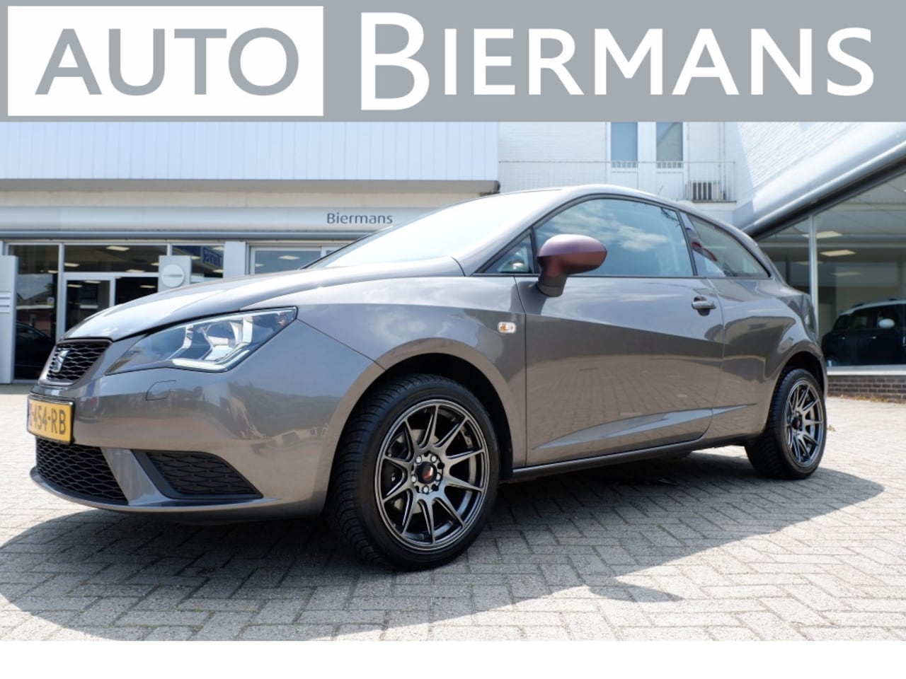 Seat Ibiza - 1.2 TSI Style Con. Rijklaarprijs / 12MND BOVAG Garantie - AutoWereld.nl
