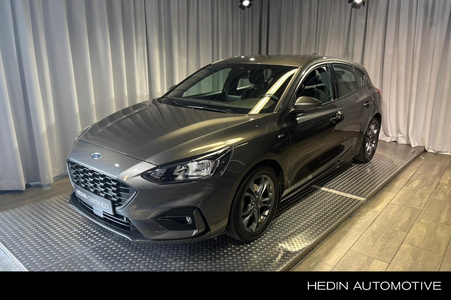 Ford Focus - 1.0 EcoBoost ST-Line Business Automaat - AutoWereld.nl