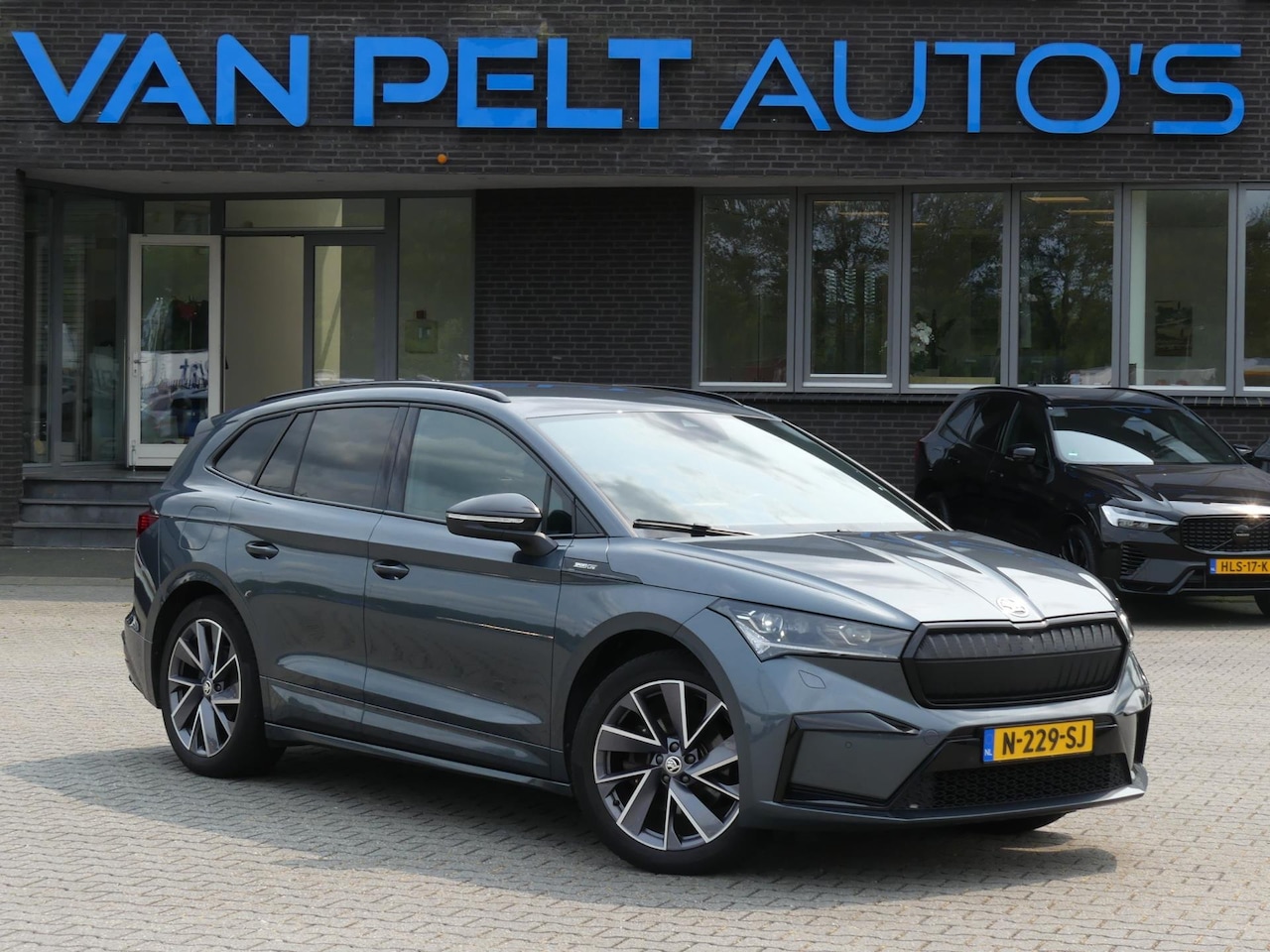 Skoda Enyaq iV - 60 Sportline / Alcantara / LED / Winter - AutoWereld.nl