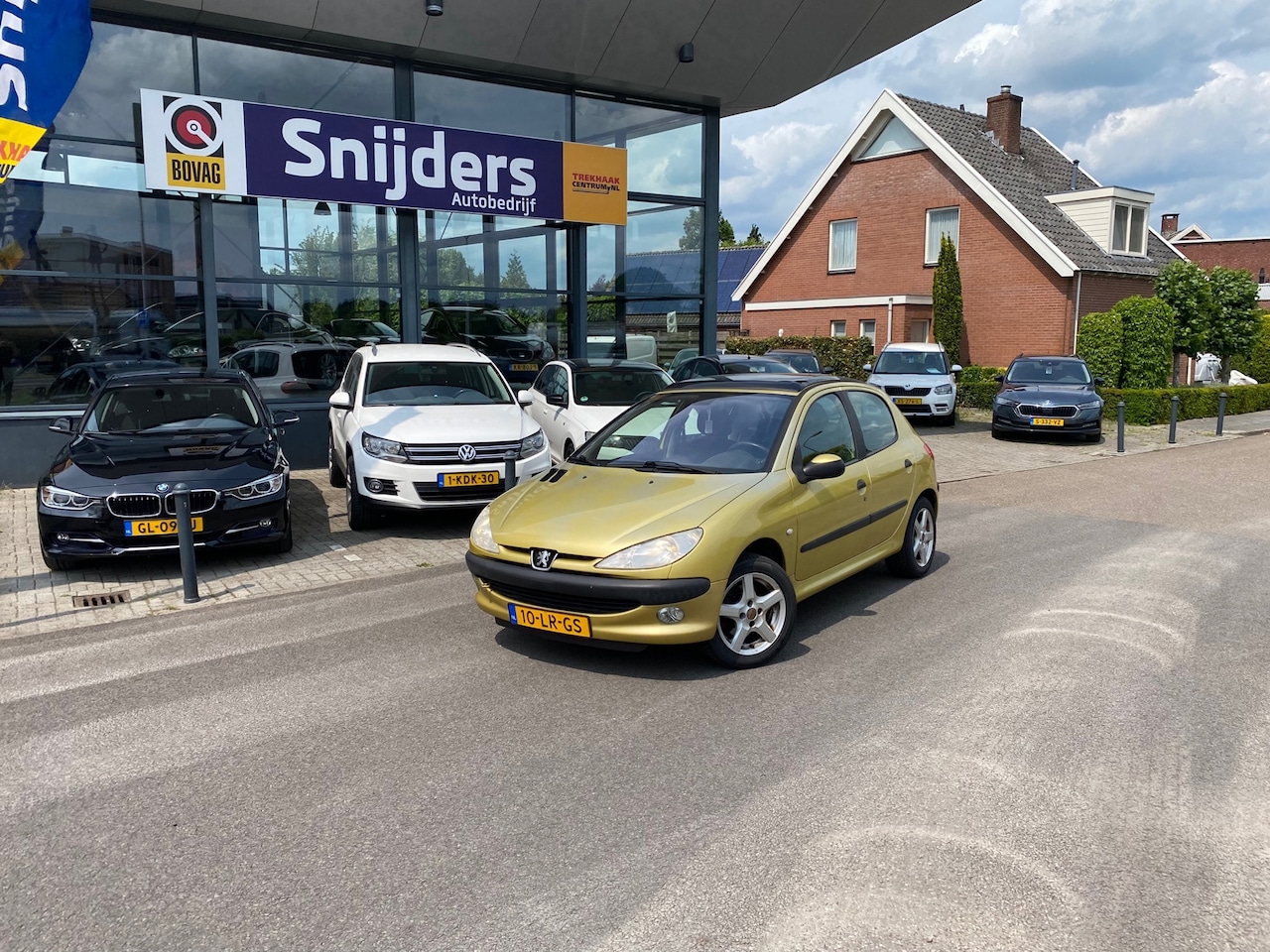 Peugeot 206 - 1.6-16V Gentry NWE APK - AutoWereld.nl