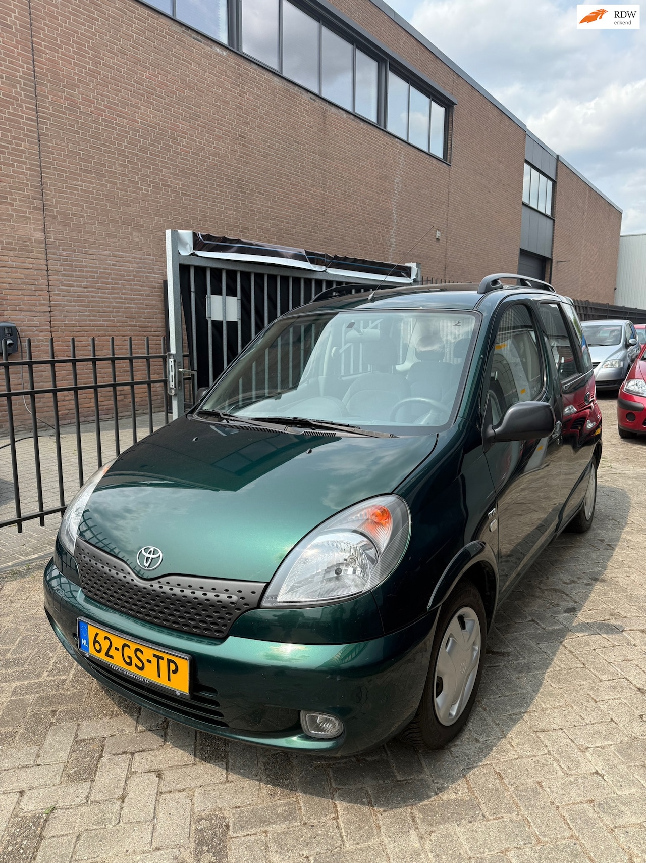 Toyota Yaris Verso - 1.5-16V VVT-i Sol 1.5-16V VVT-i Sol - AutoWereld.nl