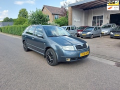 Skoda Fabia Combi - 1.4-16V Flash met Nieuwe APK