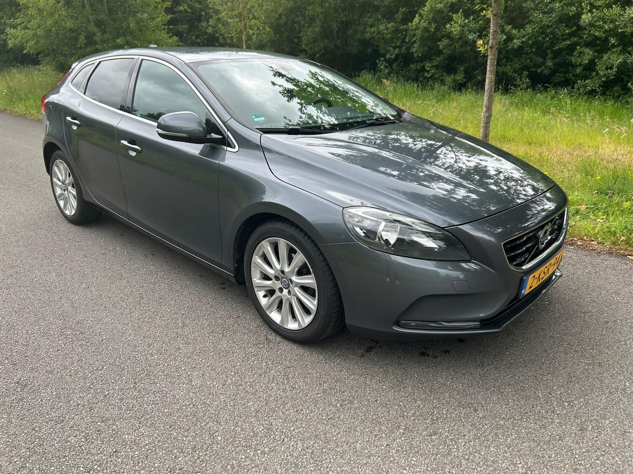 Volvo V40 - 1.6 D2 Momentum 1.6 D2 Momentum - AutoWereld.nl