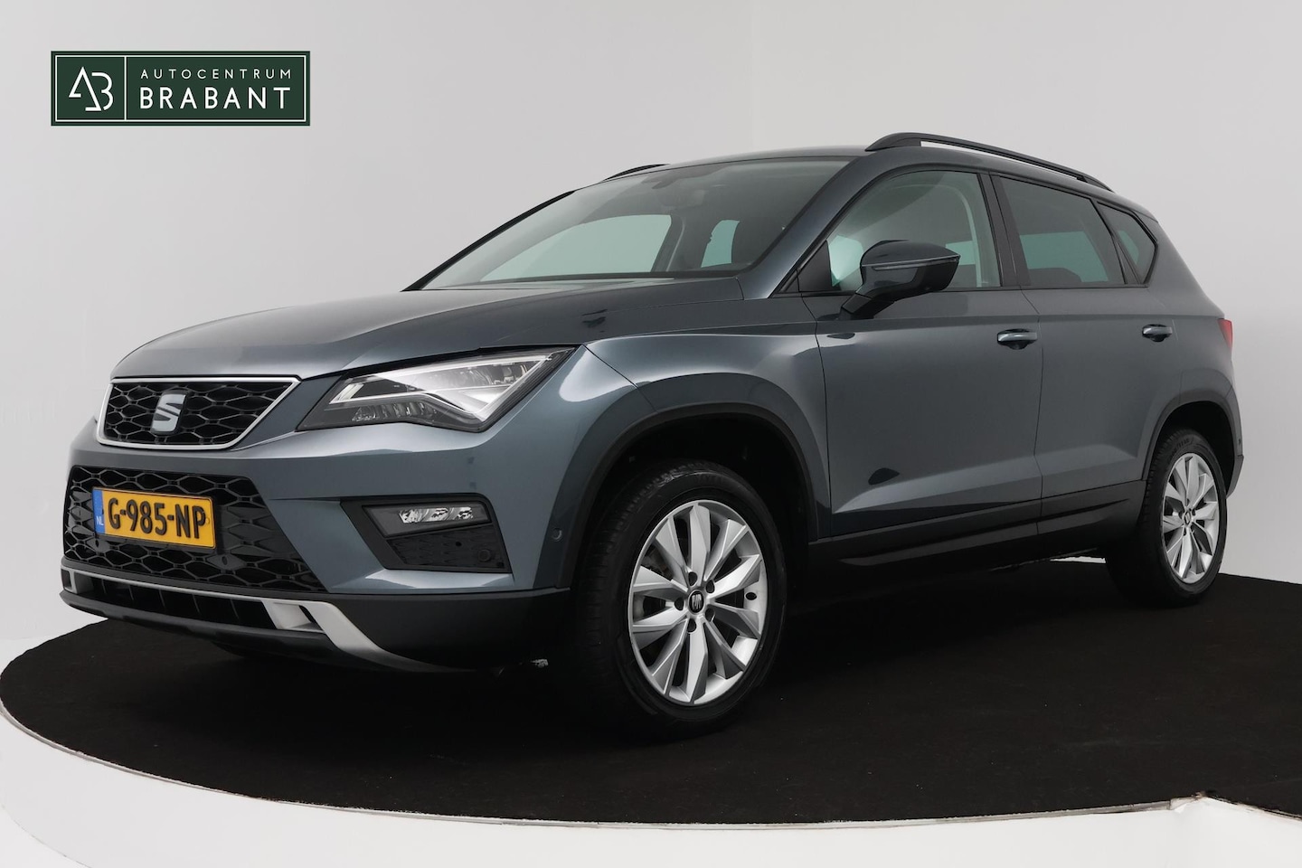 Seat Ateca - 1.0 EcoTSI Style Intense (DIGITALE COCKPIT, WEGKLAPBARE TREKHAAK, BEATS, CAMERA, 1e EIGENA - AutoWereld.nl