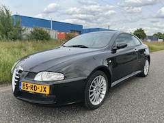 Alfa Romeo GT - 2.0 JTS Distinctive Opknapper