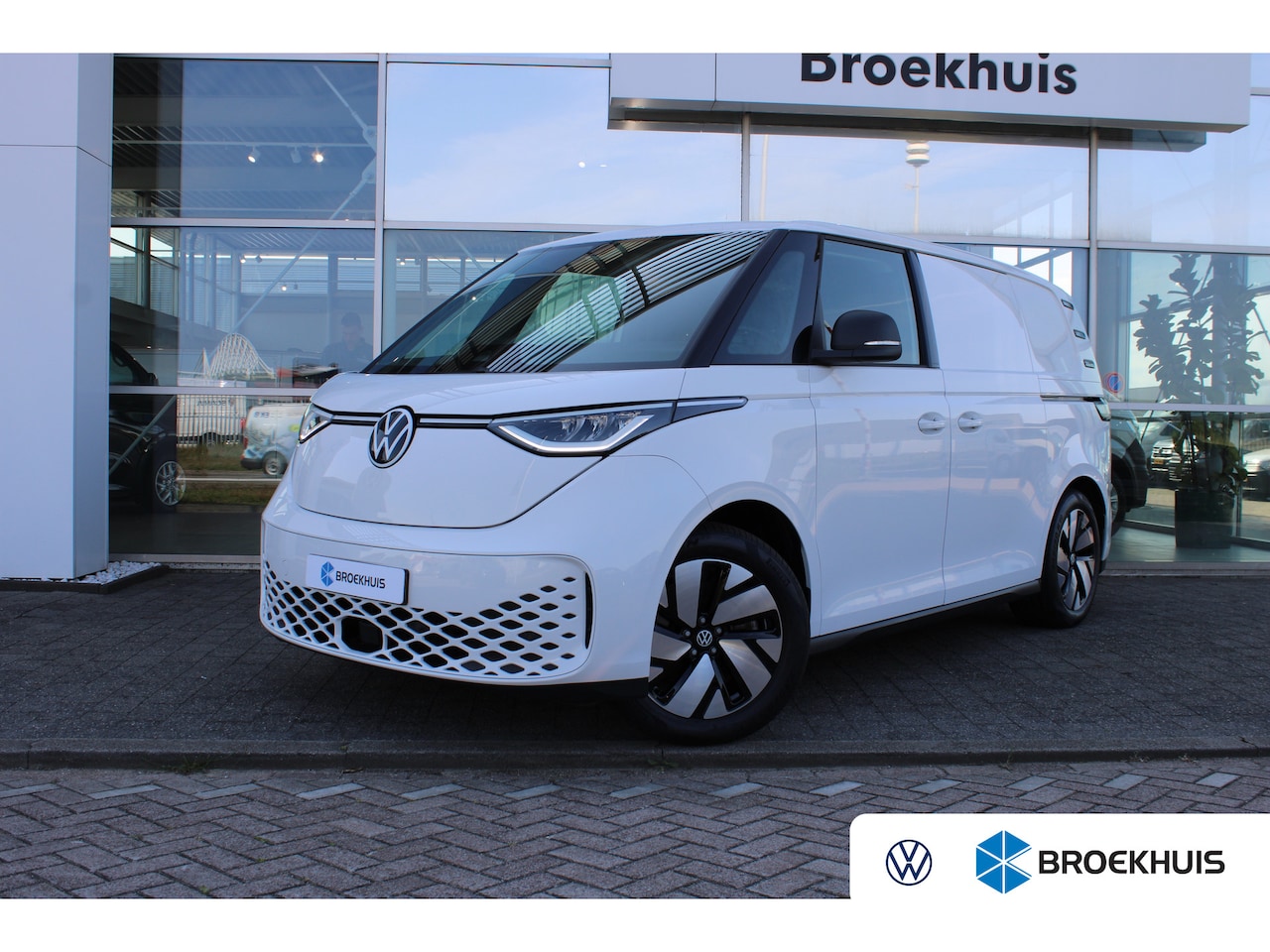 Volkswagen ID. Buzz Cargo - 77 kWh | 204 pk | Dubbele Schuifdeur | Navigatie | Stoelverwarming | Achteruitrijcamera | - AutoWereld.nl