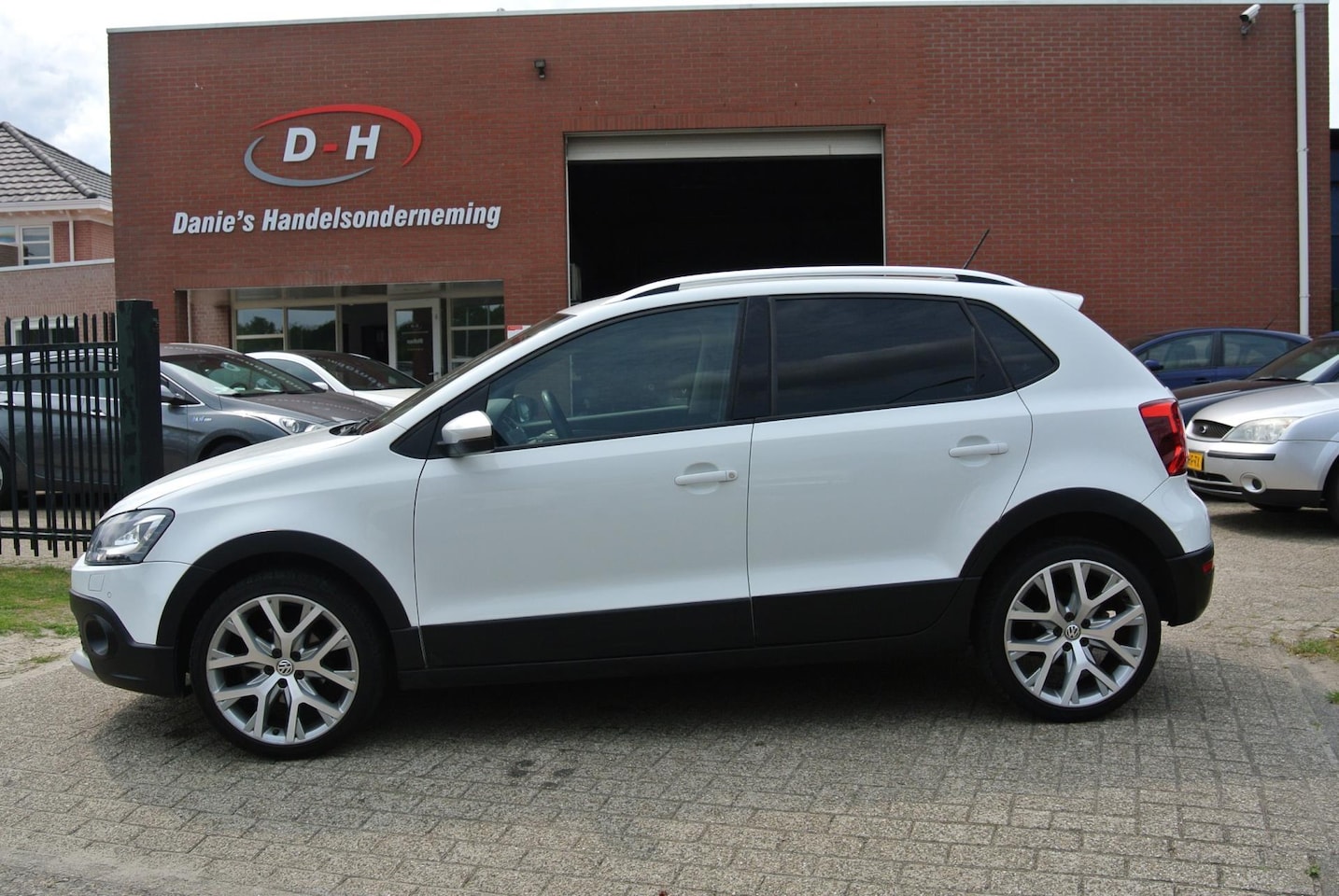 Volkswagen Polo - 1.2 TSI Cross automaat inruil mogelijk nap - AutoWereld.nl