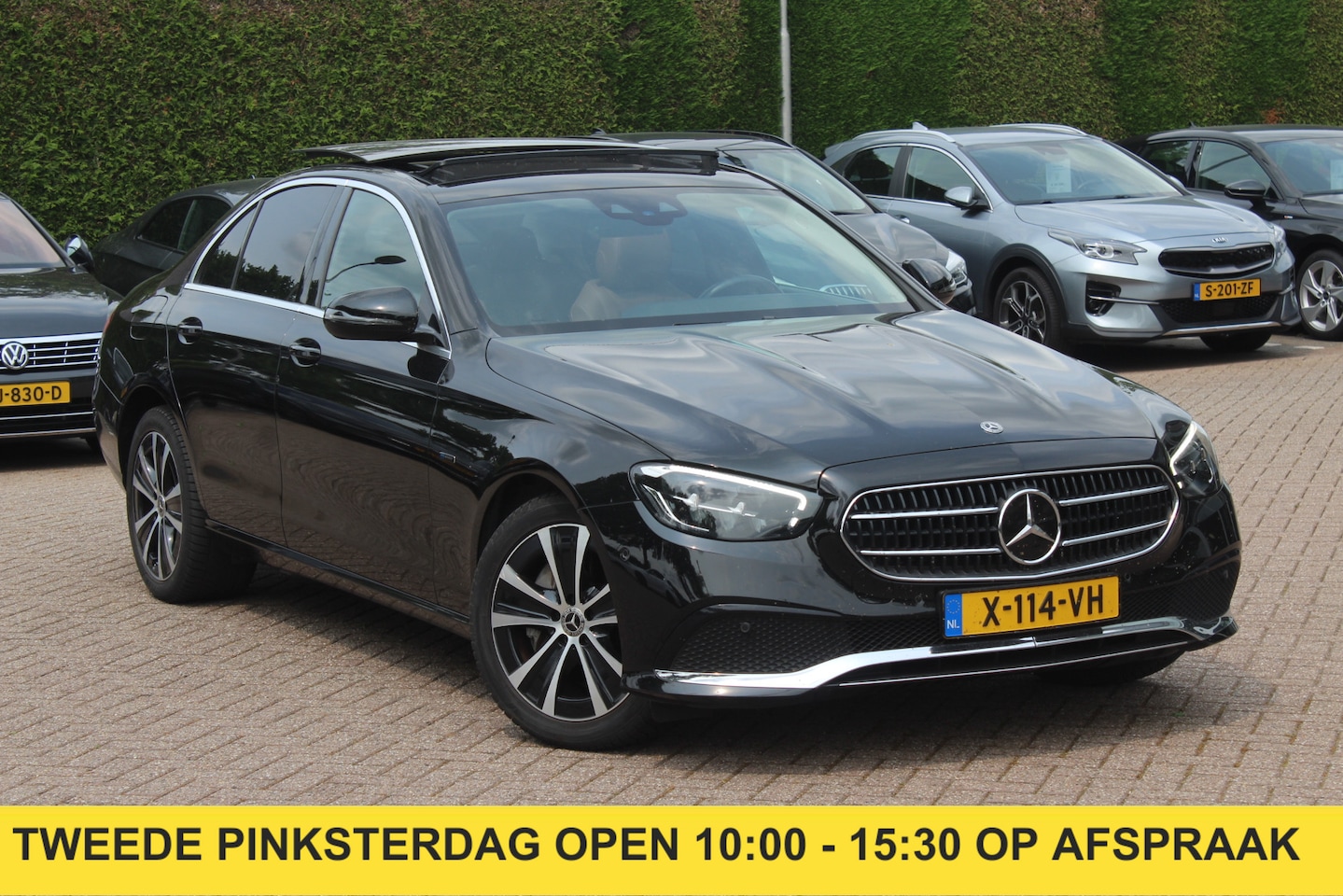 Mercedes-Benz E-klasse - 300 e Business Solution / Panoramadak / 360Camera / Leder / 18'' / Virtual Cockpit / LED K - AutoWereld.nl