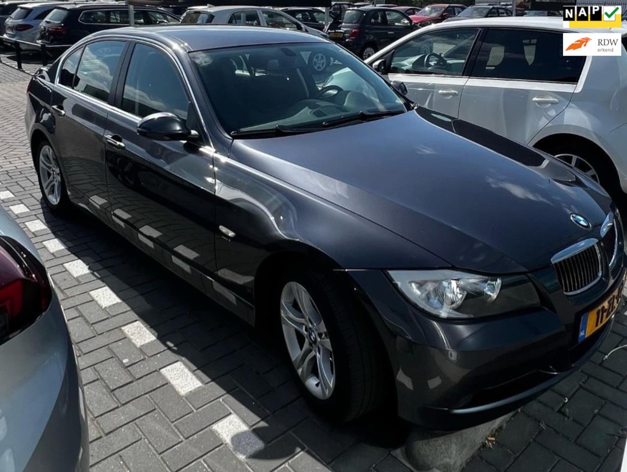 BMW 3-serie - 318i Business Line Navi Airco - AutoWereld.nl