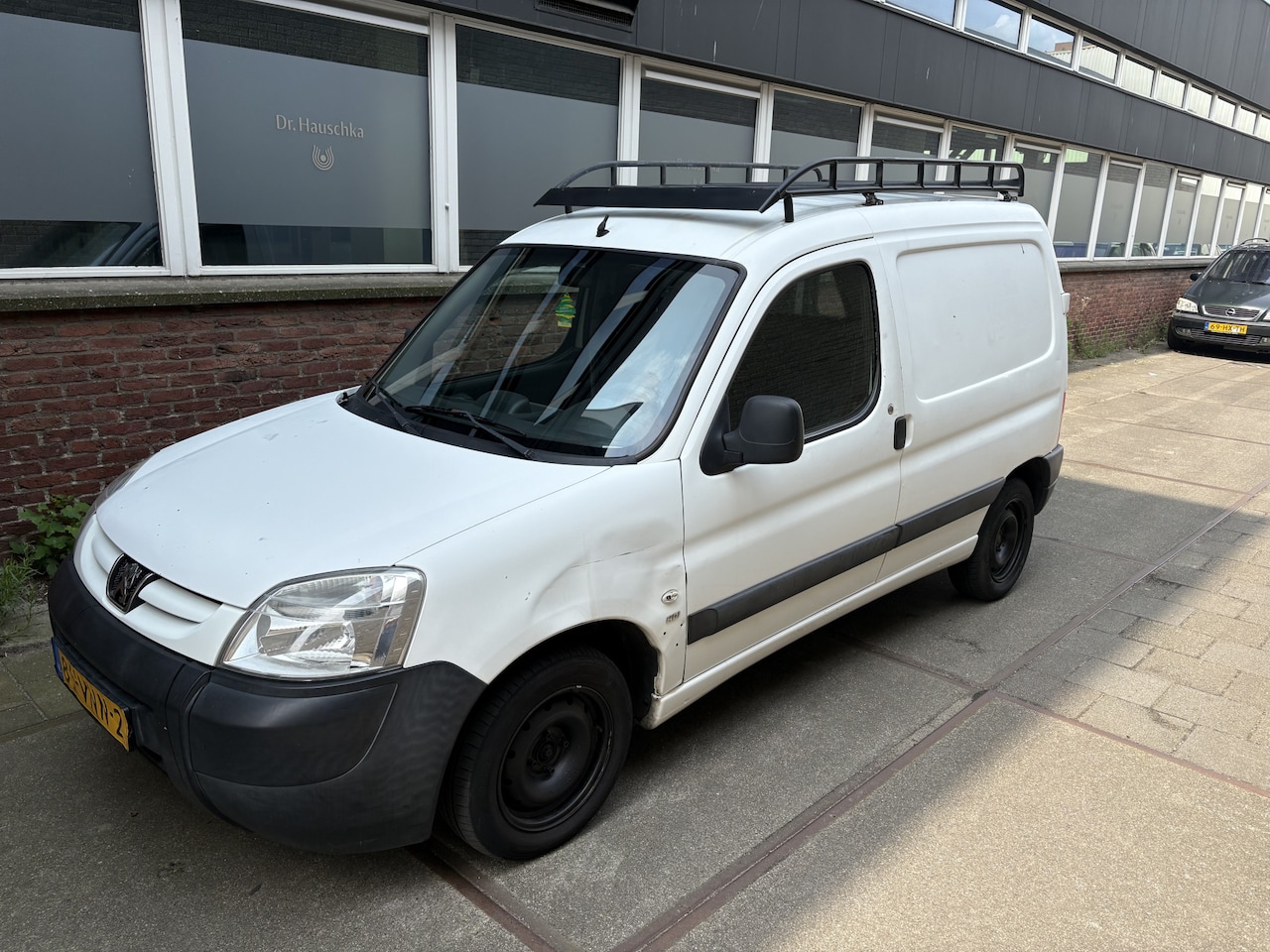 Peugeot Partner - 170C 1.6 HDI 170C 1.6 HDI - AutoWereld.nl