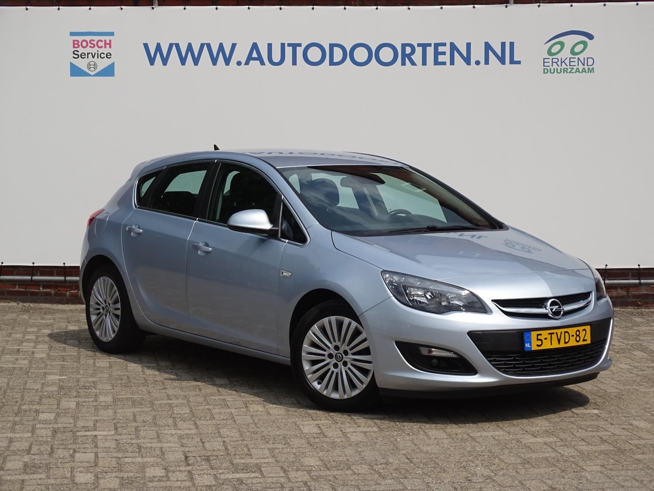 Opel Astra - 1.4 Turbo Design Edition|Trekhaak|Nav|Achter Camera|Automaat - AutoWereld.nl