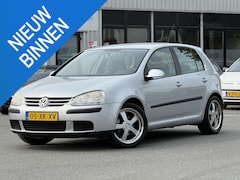 Volkswagen Golf - 1.6 Optive 4 AIRCO/TREKHAAK