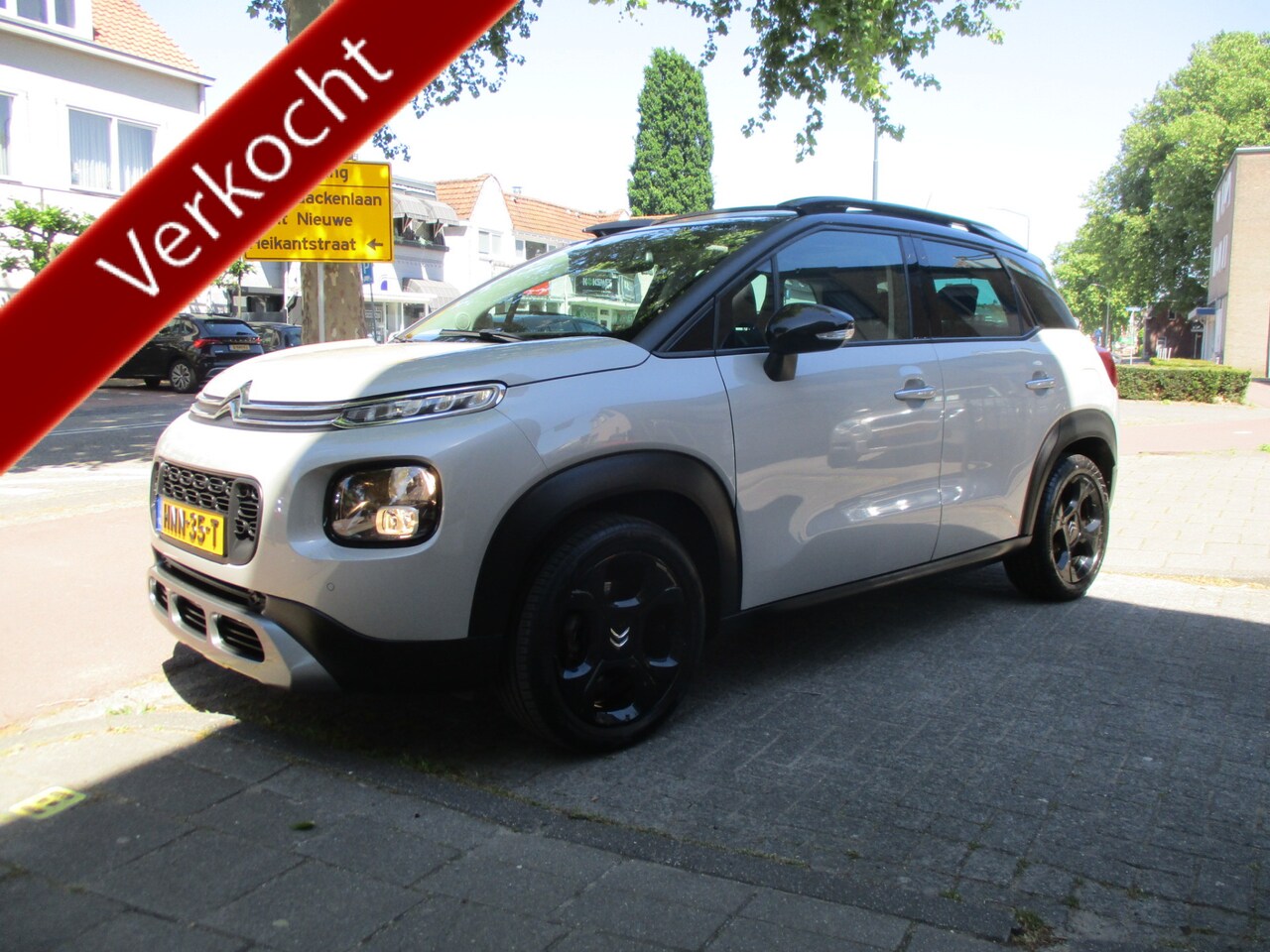 Citroën C3 Aircross - 1.2 PureTech S&S Shine / AIRCO / SCHUIFDAK / NAVI / 75dkm - AutoWereld.nl