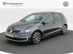 Volkswagen Golf - 1.4 TSi 204 Pk Automaat GTE | Full LED | Panoramadak | Trekhaak| 18 Inch | Cruise Controle