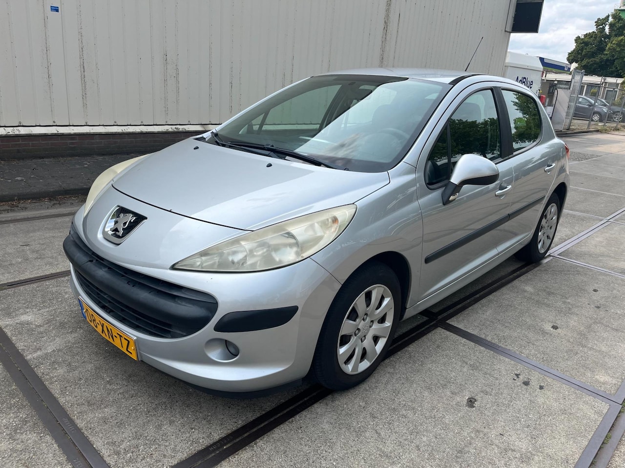 Peugeot 207 - 1.4-16V Color-line 1.4-16V Color-line nieuwe apk - AutoWereld.nl