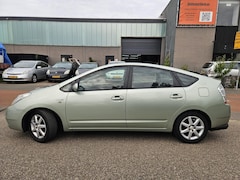 Toyota Prius - 1.5 VVT-i Tech Edition GARANTIE