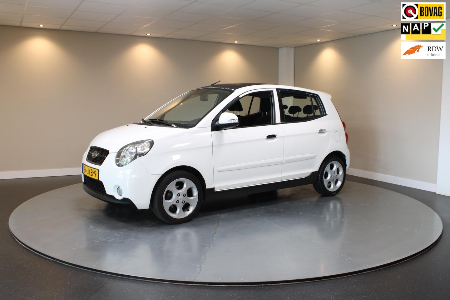 Kia Picanto - 1.1 SportbyKia *Airco/Climate Control* Elektrisch pakket|Lm Velgen - AutoWereld.nl