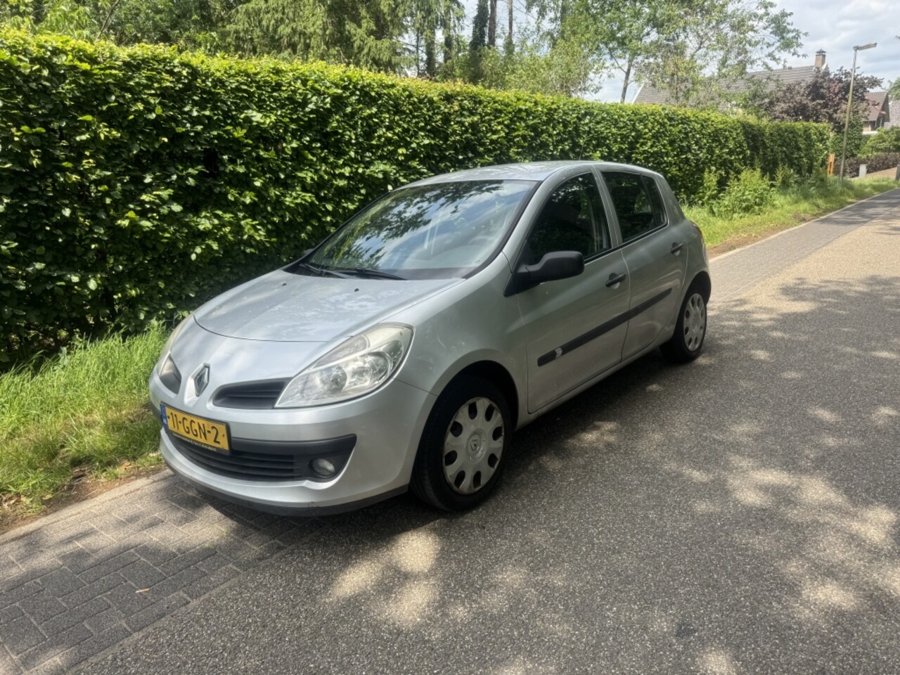 Renault Clio - 1.2-16V Special Line 1.2-16V Special Line - AutoWereld.nl