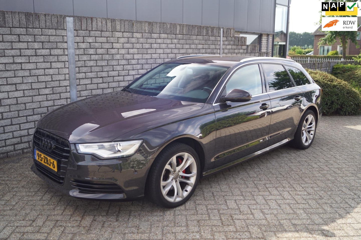 Audi A6 Avant - 2.0 TFSI Pro Line Leder Elektrische Stoelen Stoelverw Navi Xenon Clima Cruise 2x PDC LMV T - AutoWereld.nl