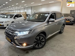 Mitsubishi Outlander - 2.0 PHEV instyle 360 CAMERA / AUTOMAAT / HYBRID