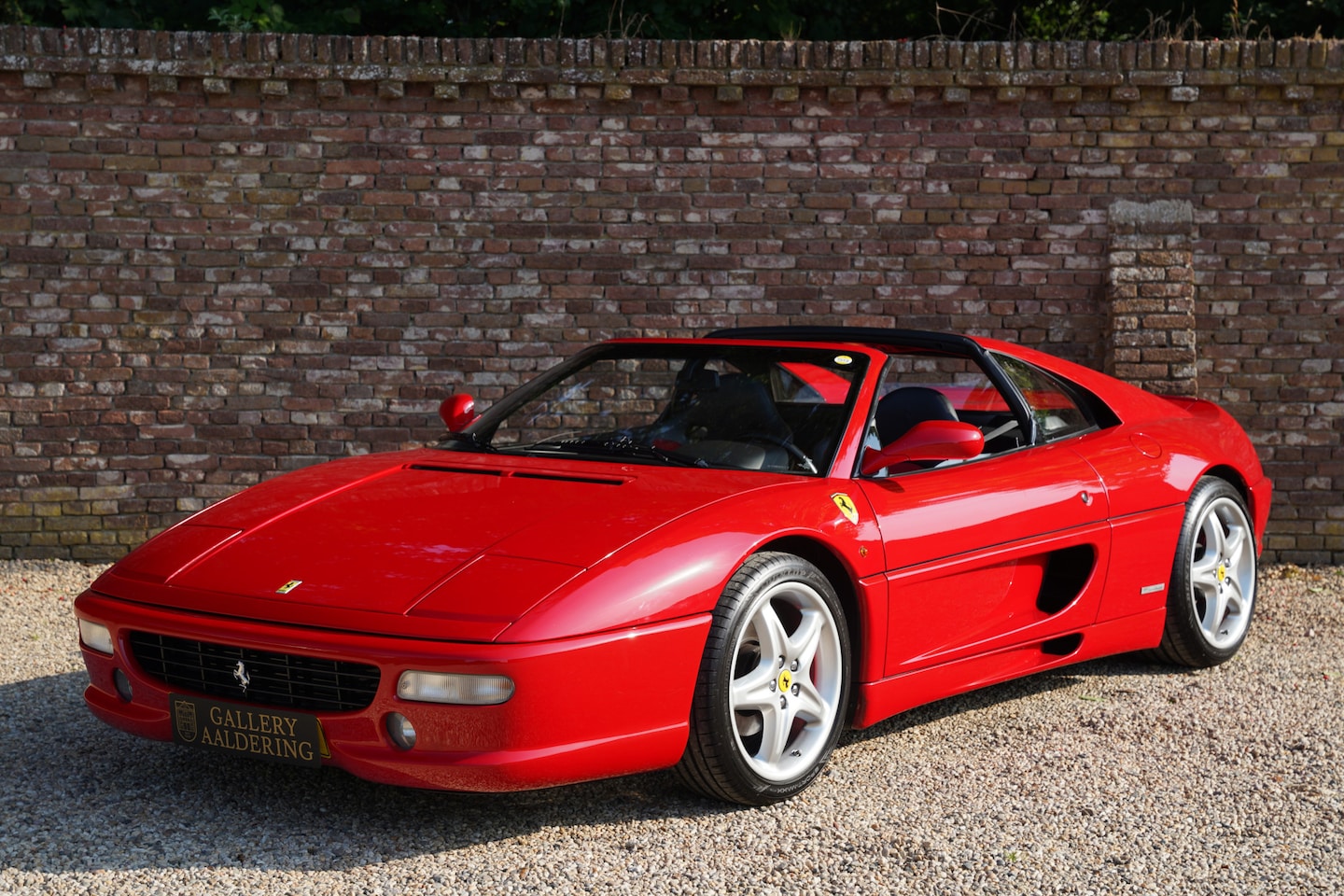 Ferrari F 355 - GTS F1 "Fiorano Handling Package" Well-equipped factory F355 GTS, Offered with the Ferrari - AutoWereld.nl