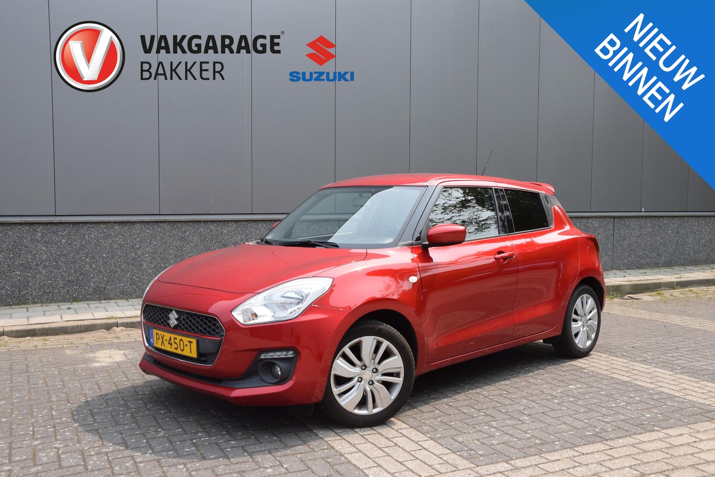 Suzuki Swift - 1.0 Select | Dealer onderhouden | Apple carplay/android | Stoelverwarming | - AutoWereld.nl