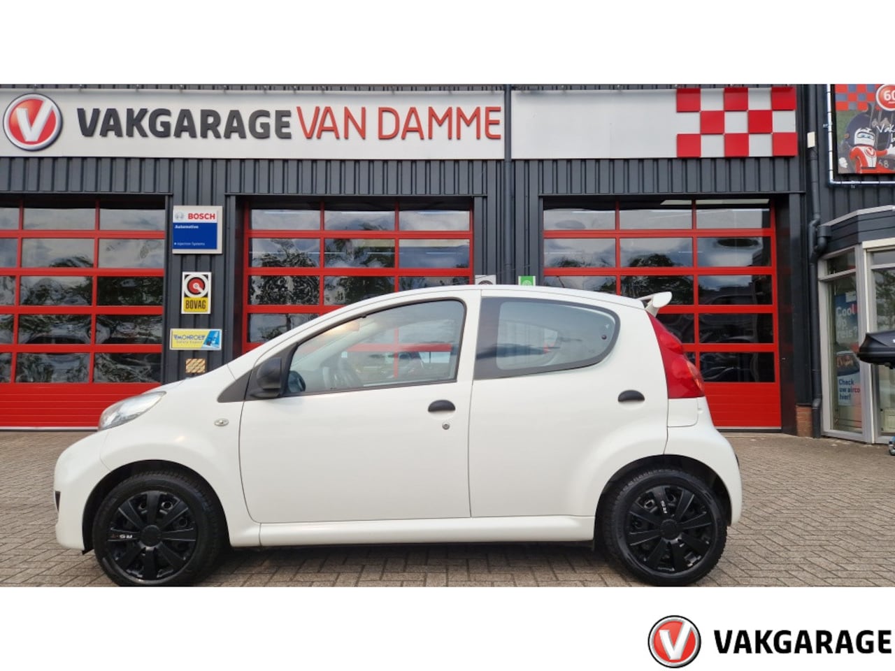 Peugeot 107 - trekhaak/airco 1.0-12V XR - AutoWereld.nl
