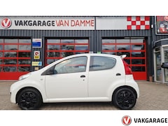 Peugeot 107 - trekhaak/airco 1.0-12V XR