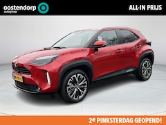 Toyota Yaris Cross - 1.5 Hybrid Executive | Navigatie | Stoel- + stuurverwarming | Camera's rondom | 18 inch LM