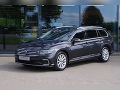 Volkswagen Passat Variant - 1.4 TSI PHEV GTE BNS, Camera, Leder-Alcantara, Winterpakket