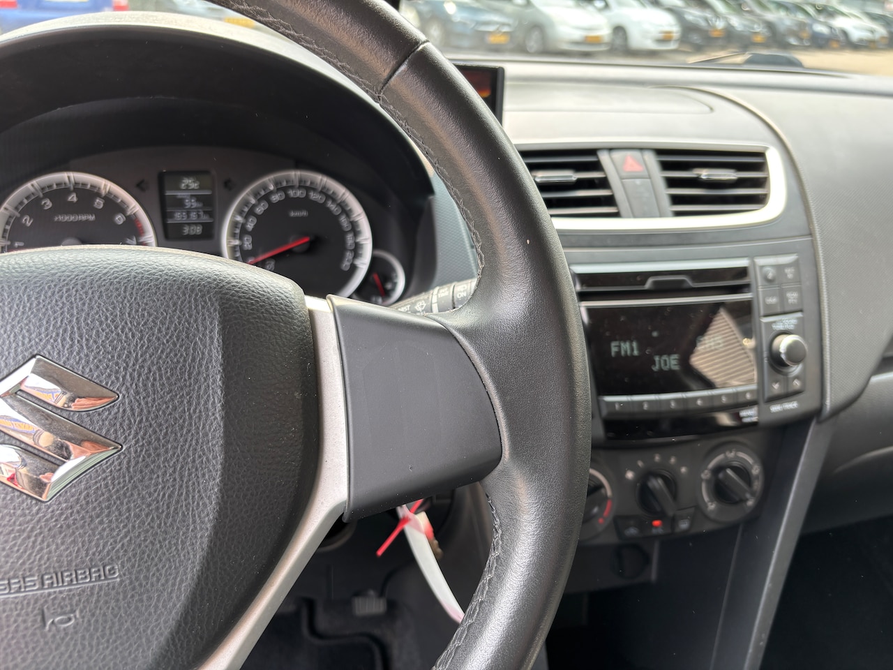 Suzuki Swift - 1.2 Comfort EASSS | Org-NL auto. Stoelverw. 17inch Lm. Airco. Dealer ondh