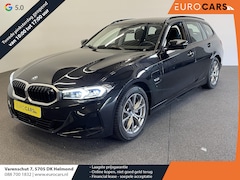 BMW 3-serie Touring - 320e Climate control Adaptive cruise control Parkeersensoren Navigatie LED Apple Carplay/