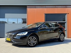 Volvo V40 - 2.0 D2 Nordic+ | NAVI | Trekhaak | Standkachel | PANO | Xenon | NAP | Dealer | Camera | St