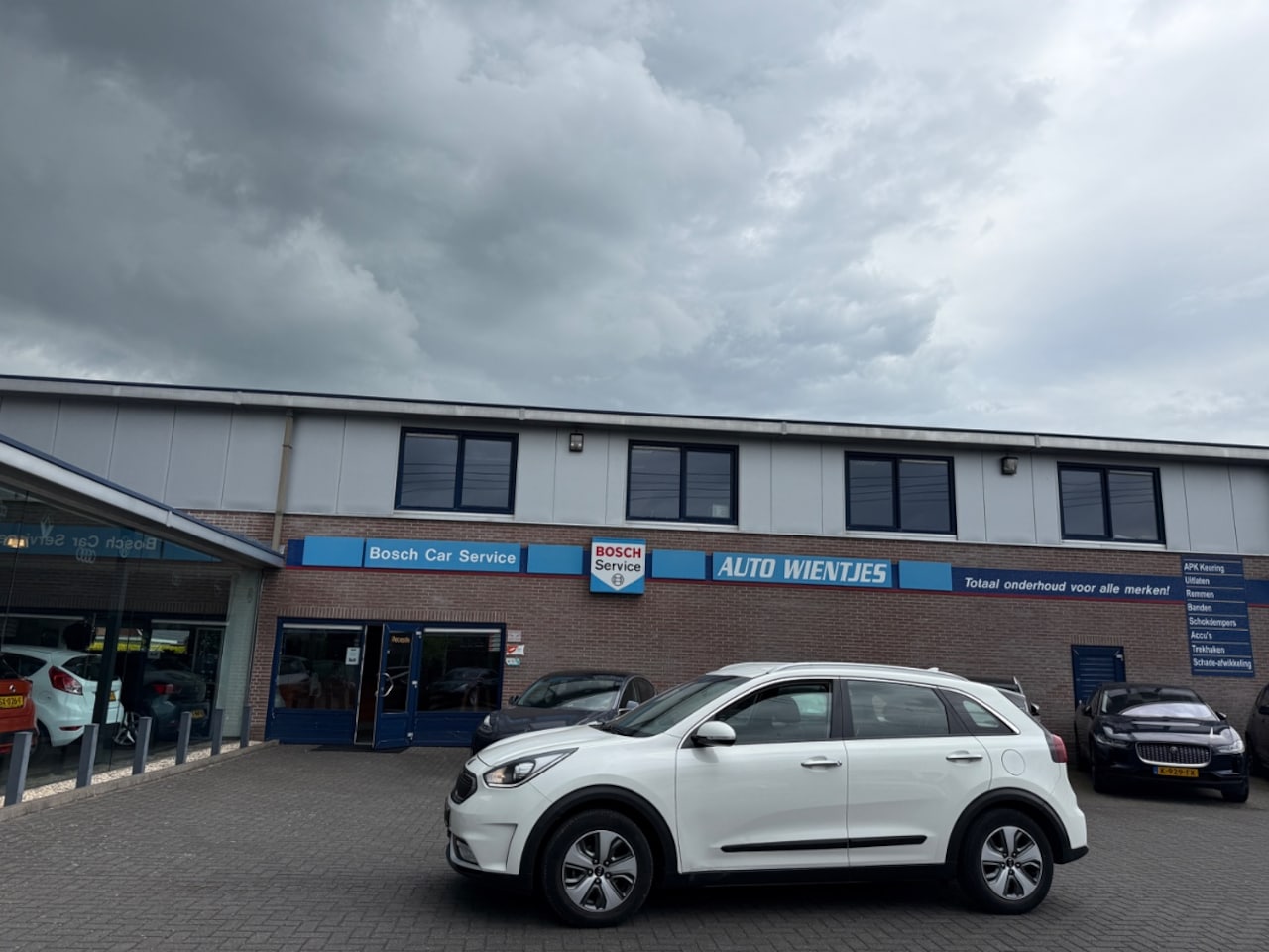Kia Niro - 1.6 GDi Hybrid Aut | DynamicLine | Navi - AutoWereld.nl