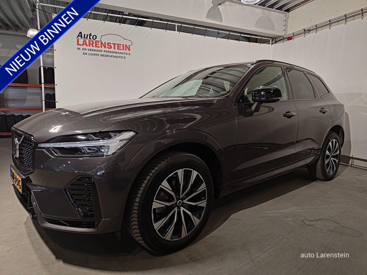 Volvo XC60 - B4 211pk Plus Dark Aut.8 Panoramadak / Leer / Carplay / Memory stoelen / Adapt. C.C Afn.tr - AutoWereld.nl